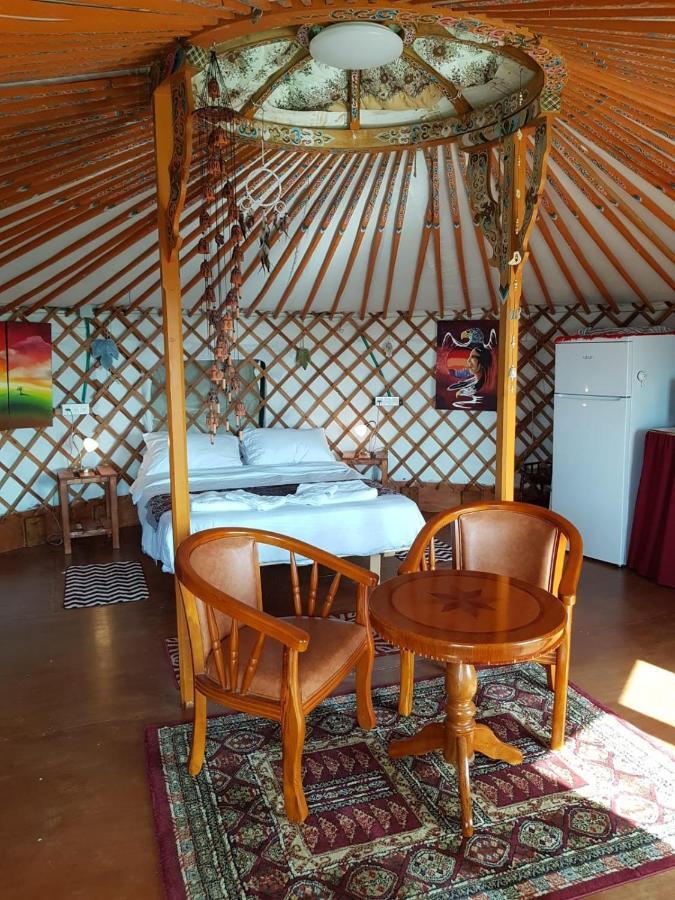 Апартаменти יורט מונגולי Matzuva Екстер'єр фото